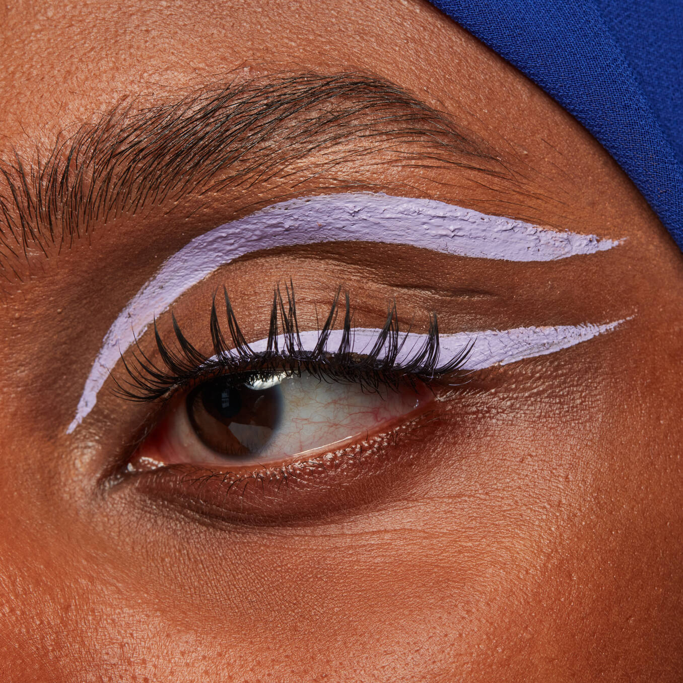 VIVID BRIGHTS LIQUID LINER lilac link