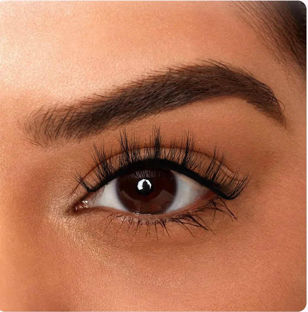 Coquette lashes