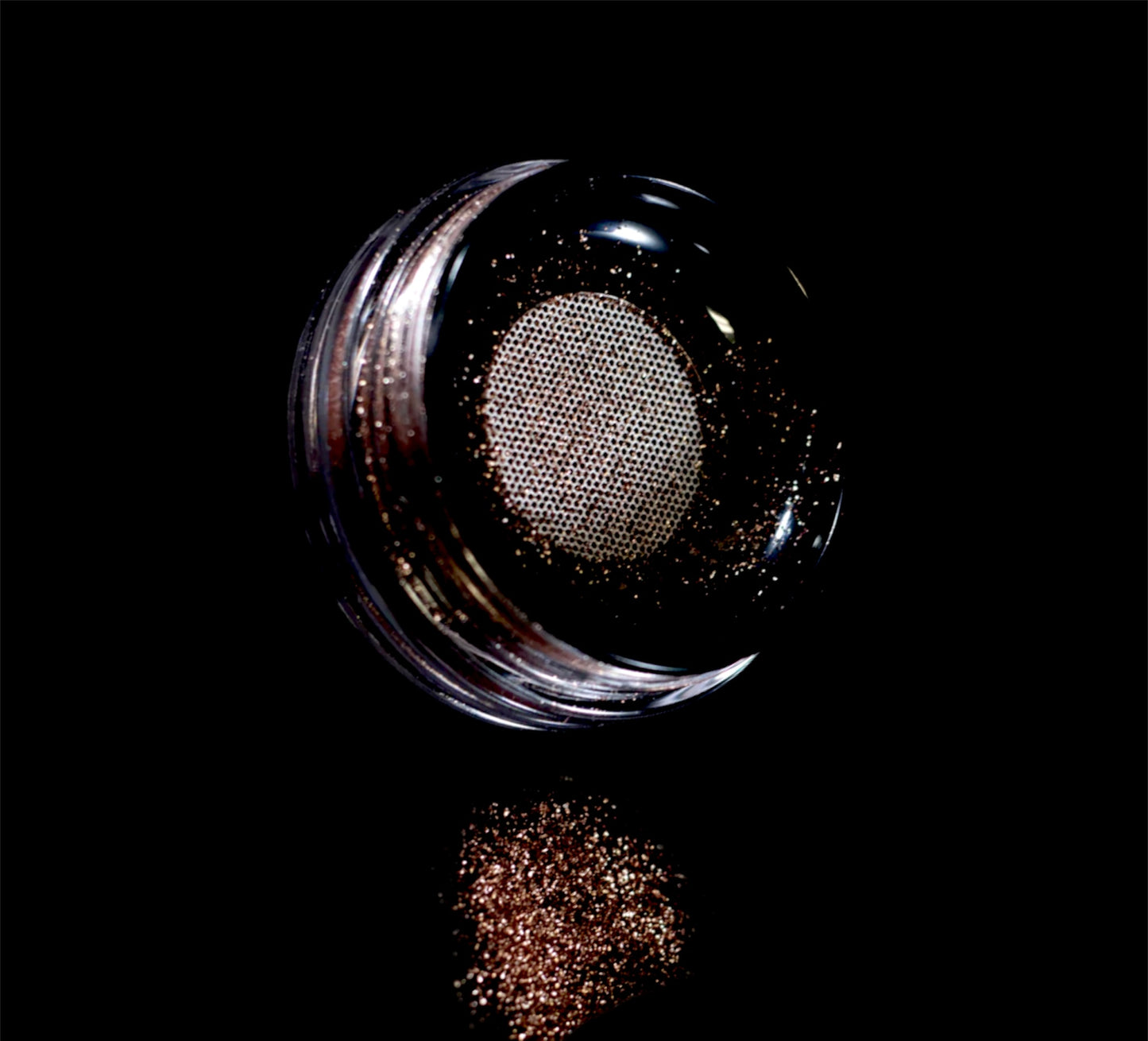 BOSS BEAUTY “GLOW SHIMMER” POWDER