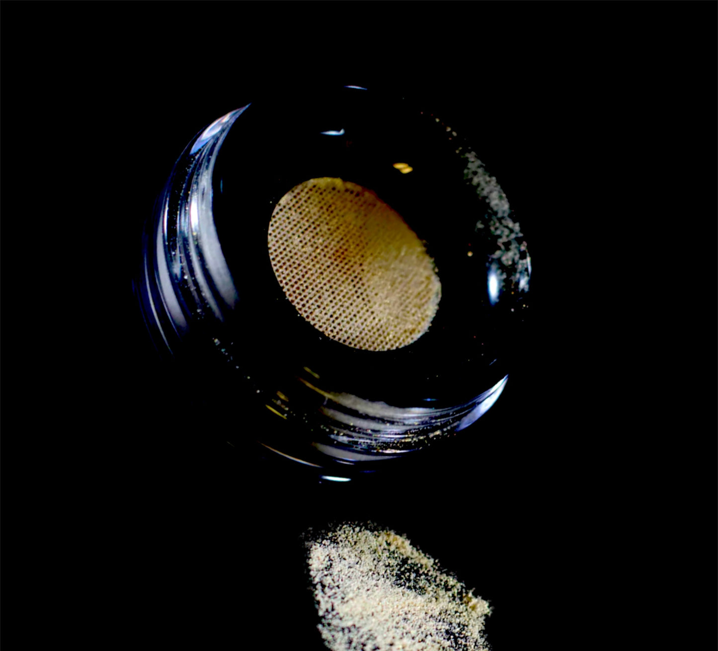 BOSS BEAUTY “GLOW SHIMMER” POWDER