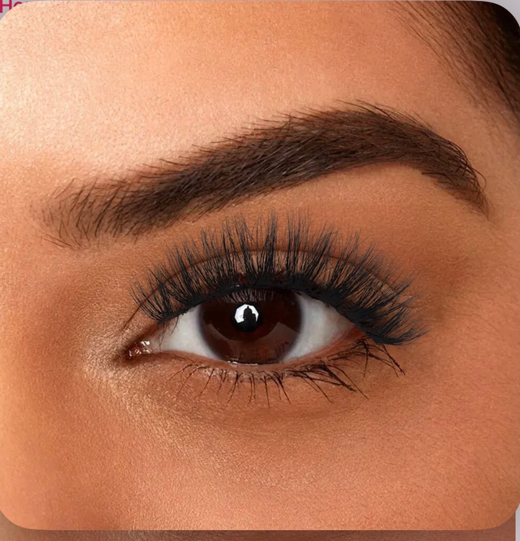 Coquette lashes